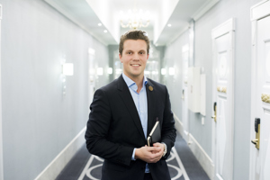 Møt salgssjefen på Grand Hotel