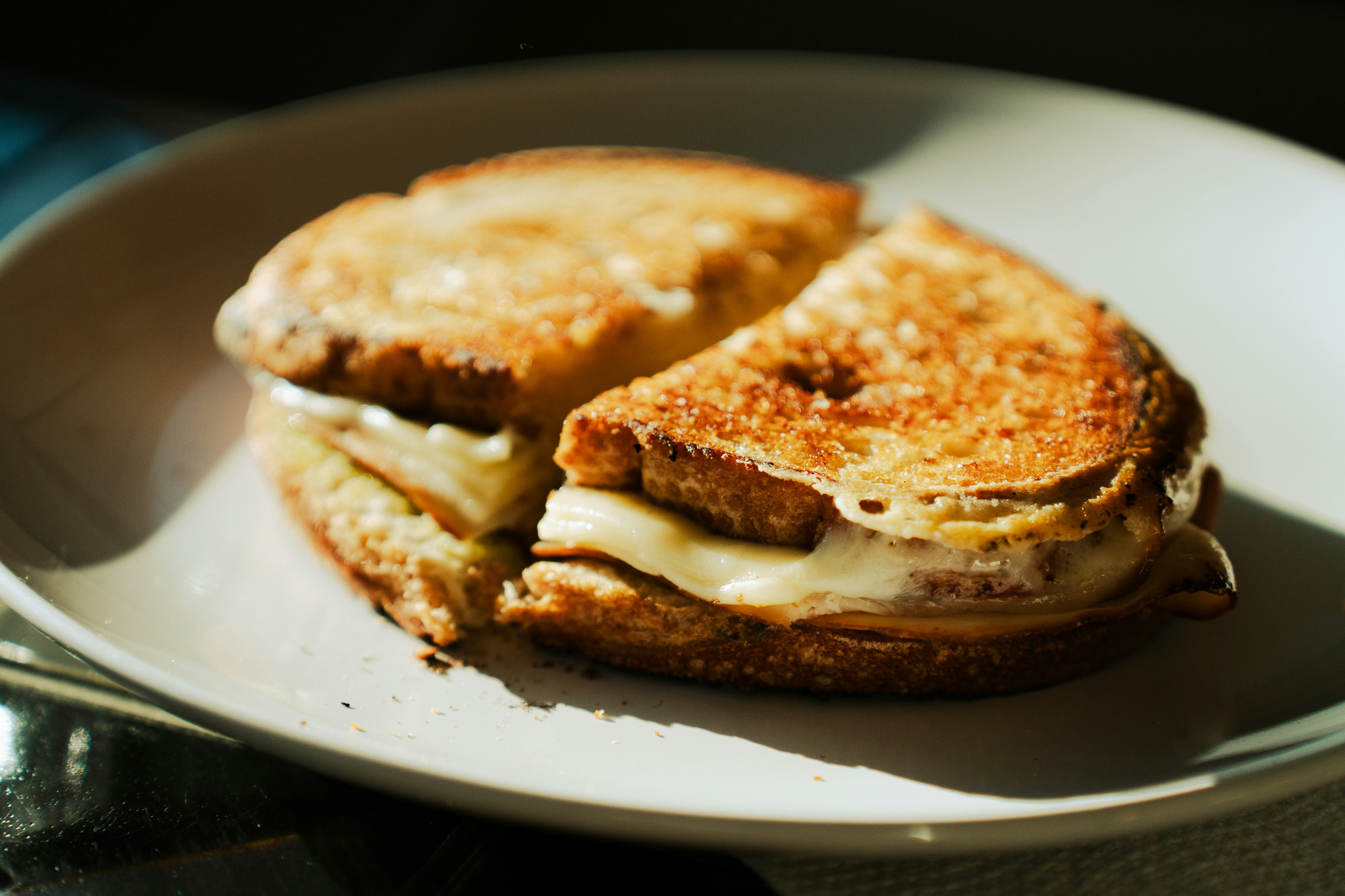 Tallerken med ostesmørbørd