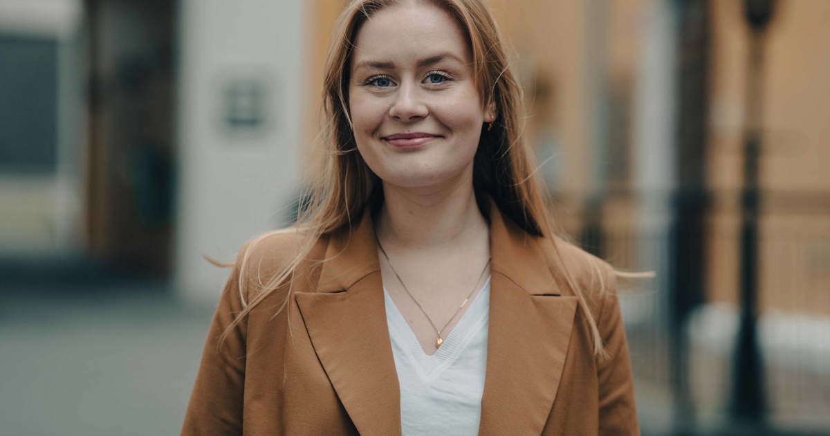 anette-hjelper-bergensstudentene-med-akademisk-skriving