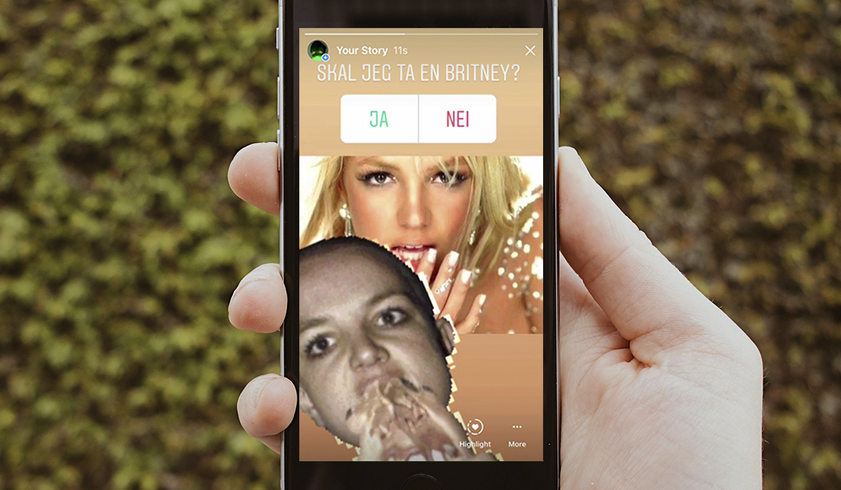 Bilde av mobiltelefon med Instagram-avstemming som hjelpemiddel for å ta et valg.