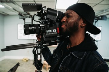 Strømmetjenestene: hvor mye bør de som lager filmene og seriene tjene?