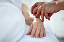 New clinical study: Fatigue in breast cancer survivors - is acupuncture a treatment option?