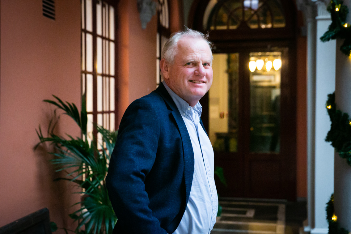 Foto av professor Nils Høgevold