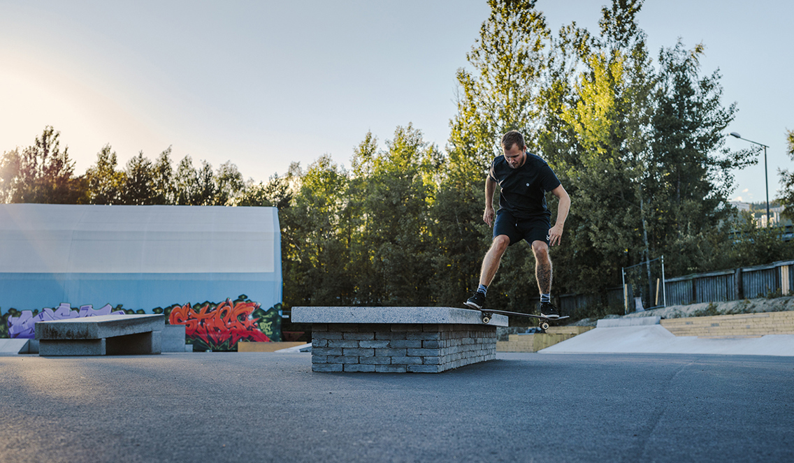 Livet som fagskolestudent - bilde av arnt magne i skateparken