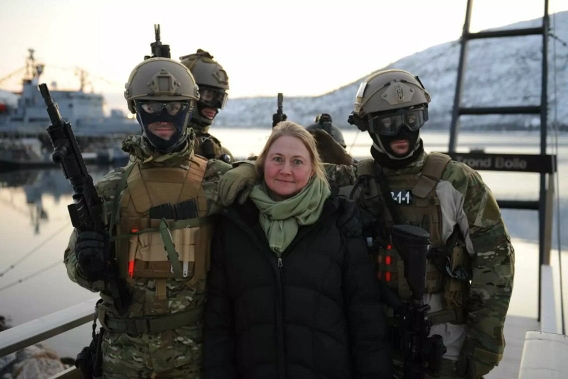 Tone Danielsen og marinejegere 