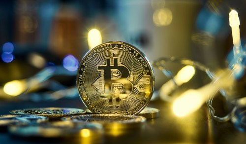 – Vi må involvere flere stemmer i debatten om kryptovaluta 