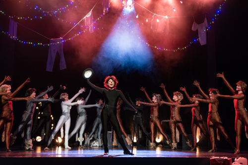 Dansere på en scene