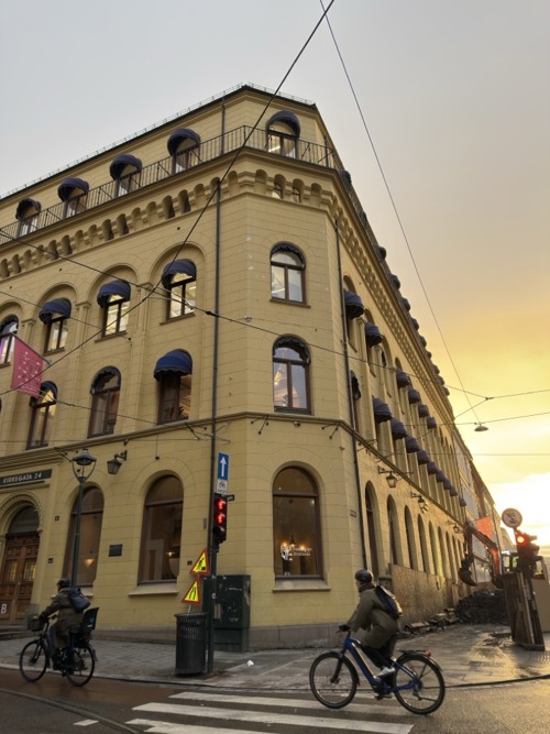 Hovedbygget i Kirkegata 24